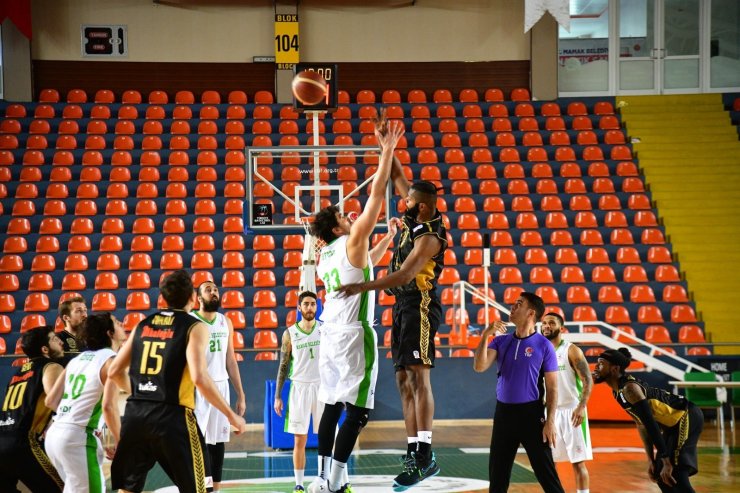 Mamak Belediyesi Basketbol Takımı yarı finalde