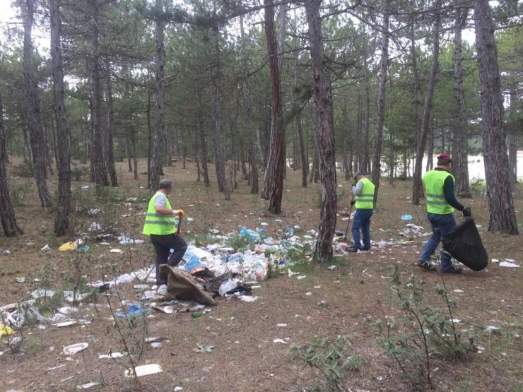 ‘‘Ormanlar sizin çöplüğünüz değil’’