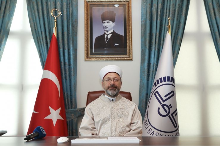 Diyanet İşleri Başkanı Prof. Dr. Erbaş: “Bilgi üreten ve yayıncılık yapanlar, dijital dünya ile ilişkilerini sürekli güncel tutmalıdır”