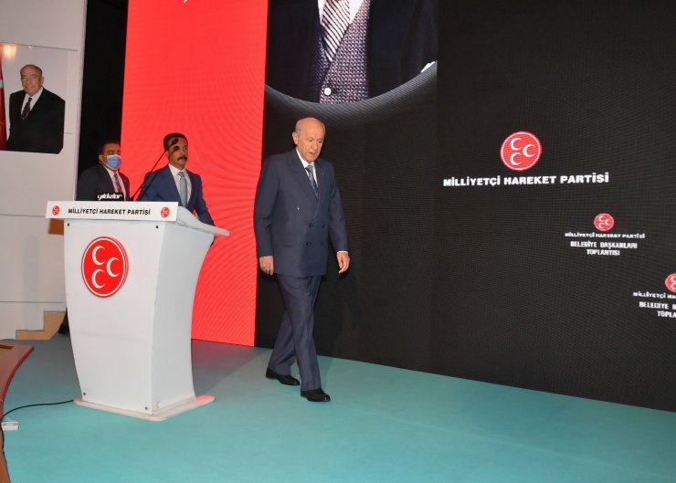 MHP lideri Bahçeli, partisinin belediye başkanları ile bir araya geldi