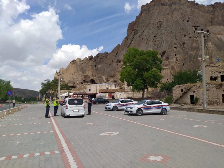 Aksaray’da jandarmadan droneli denetim