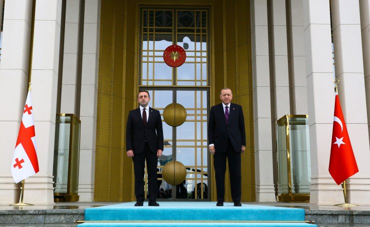 Cumhurbaşkanı Erdoğan, Gürcistan Başbakanı Garibashvili‘yi resmi törenle karşıladı