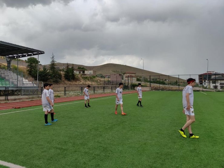 Yerköyspor Futbol Akademi yeniden kapılarını açtı