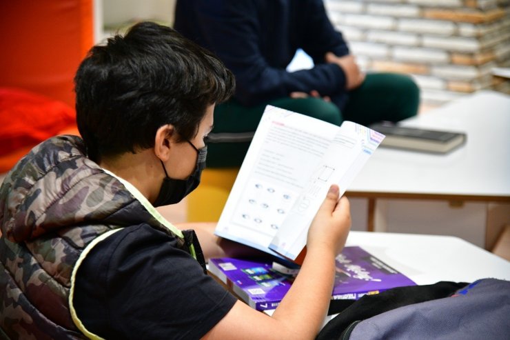 Mamak Belediyesi’nden sınava girecek öğrencilere sınav kaygısı semineri