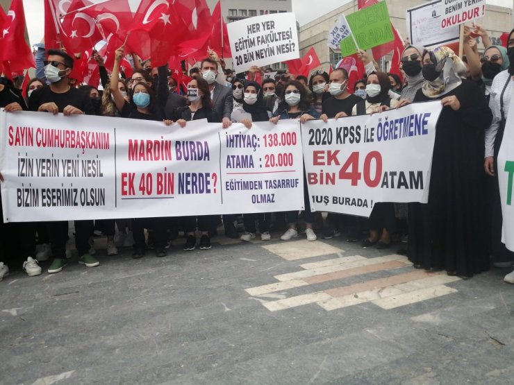 Yurdun dört bir yanından gelen öğretmenlerden “40 bin ek atama” talebi