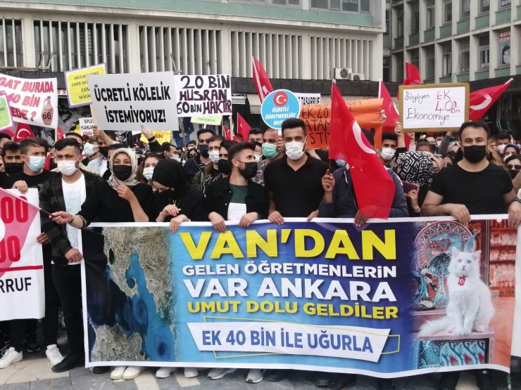 Yurdun dört bir yanından gelen öğretmenlerden “40 bin ek atama” talebi