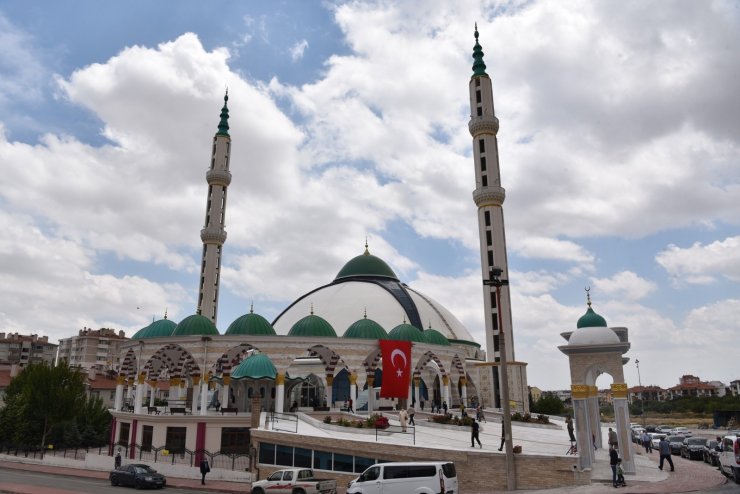 Konya’da Bosna Hersek Ulu Cami dualarla açıldı