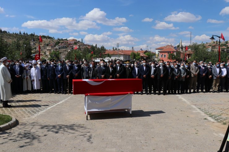 Aksaraylı şehit Sarılmaz dualarla son yolculuğuna uğurlandı