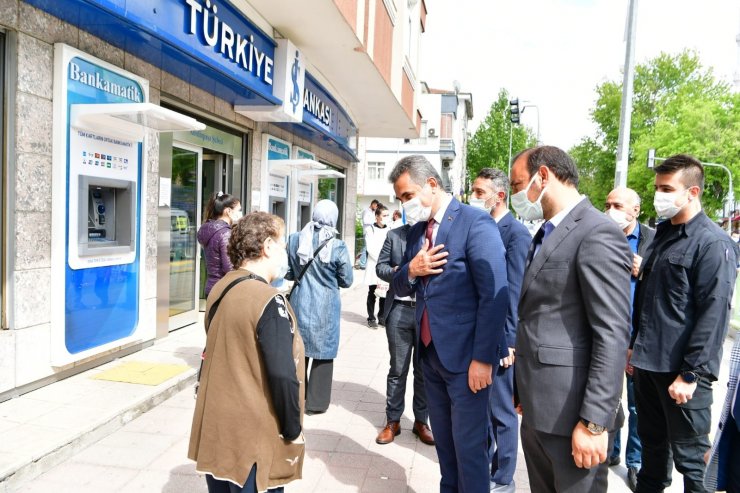 Mamak Belediye Başkanı Köse’den esnafa ziyaret