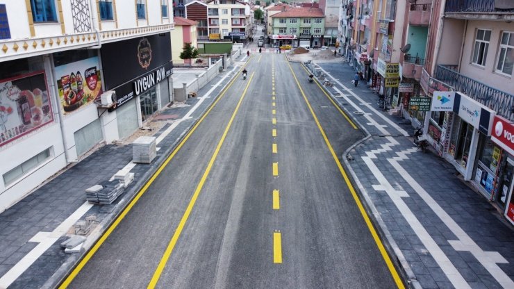 Sorgun Belediyesi yol yapım çalışmalarına devam ediyor