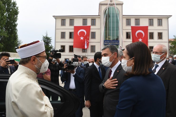 Gölbaşı İlçe Müftülüğü yeni hizmet binası dualarla açıldı