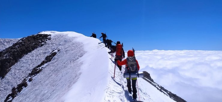 Erciyes Büyük Buzul tırmanışı yapıldı