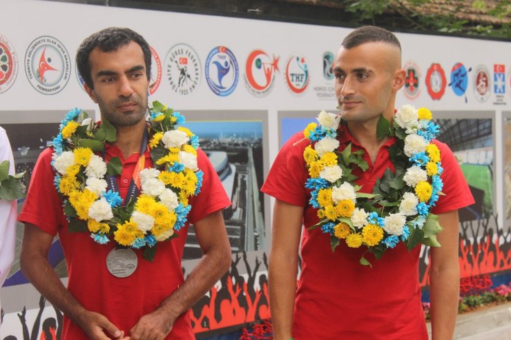 Görme Engelliler Atletizm Milli Takımı, TSYD Ankara Şubesi’nde bir araya geldi