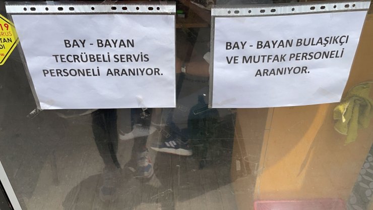 Kafeler yarı zamanlı çalışacak eleman sıkıntısı yaşıyor