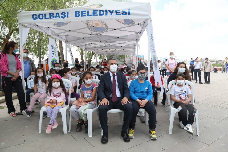 Başkan Şimşek ve öğrencilerden temizlik kampanyası