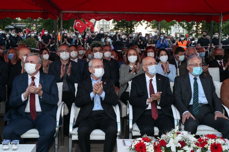 CHP Lideri Kılıçdaroğlu, Murat Karayalçın Meydanı’nın açılışına katıldı