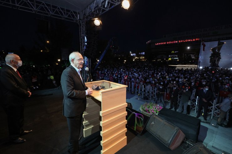 CHP Lideri Kılıçdaroğlu, Murat Karayalçın Meydanı’nın açılışına katıldı