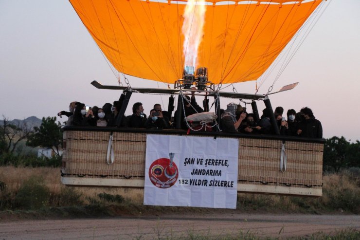 Kapadokya’da jandarmanın kuruluşunu 182.yıldönümü gökyüzünde kutlandı