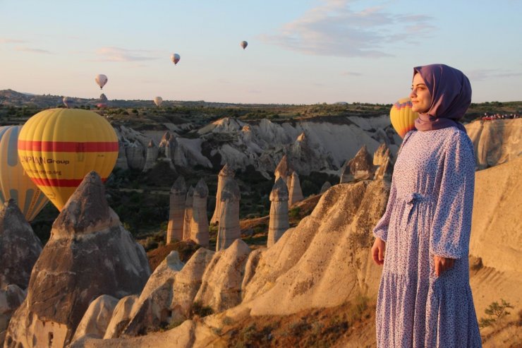 Kapadokya’da gökyüzünde görsel şölen