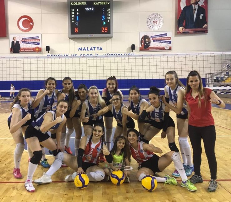 Kayseri Voleybol Bölgesel Lig Finaline yükseldi