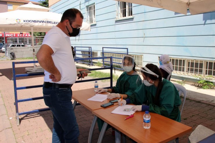 Türkiye’nin en büyük ASM’sinde günde 528 hasta aşılanıyor