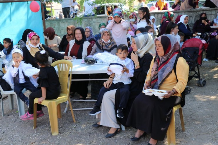 Aksaray Valiliğinden şenlik havasında toplu sünnet töreni