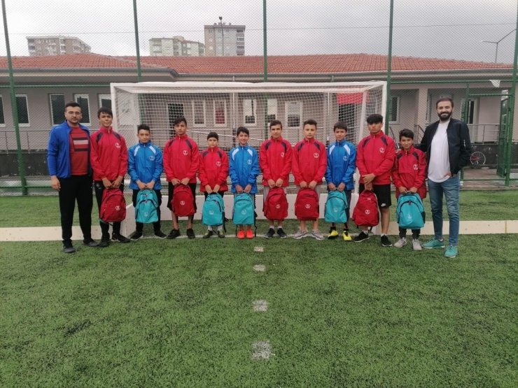 Sporculardan Ali İhsan Kabakcı’ya teşekkür