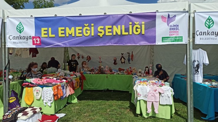 Başkent’te kadınlara ve müzisyenlere destek