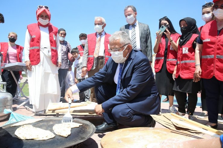 Büyükkılıç Türk Kızılay’ı hayır panayırında