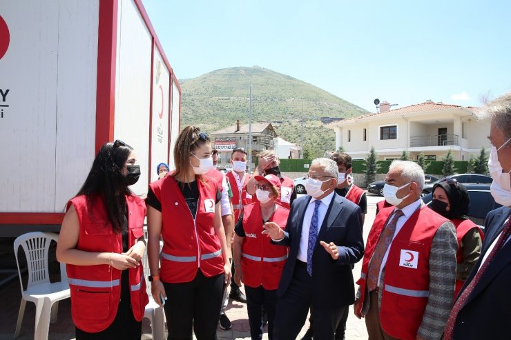 Büyükkılıç Türk Kızılay’ı hayır panayırında