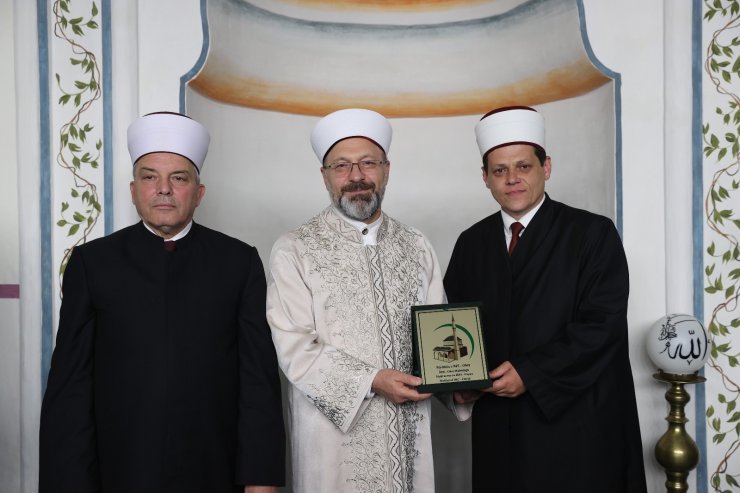 Diyanet İşleri Başkanı Erbaş Ohri’de