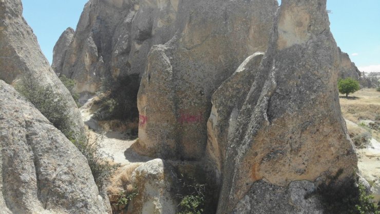 Kapadokya’da peribacaları sahipsiz bırakıldı