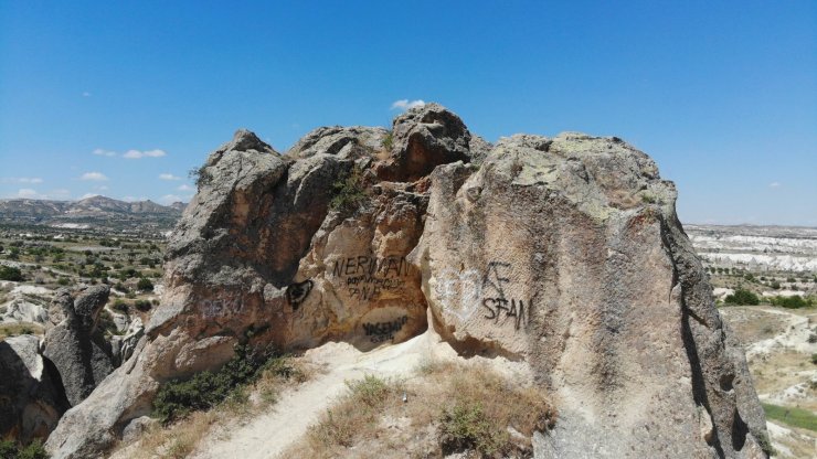 Kapadokya’da peribacaları sahipsiz bırakıldı