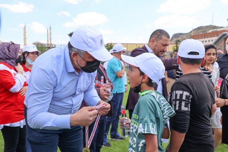 “Babafest” renkli görüntülere sahne oldu