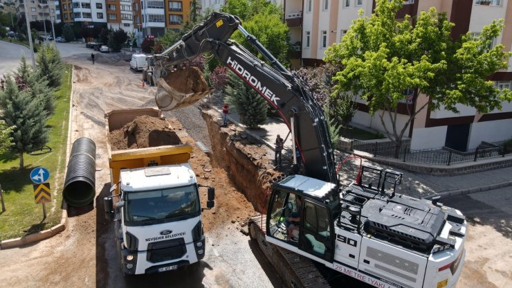 Mahallelerde yağmur suyu hattı oluşturuluyor