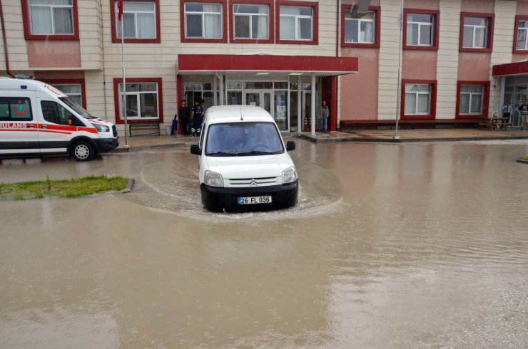 Günyüzü’nde kısa süreli şiddetli yağış