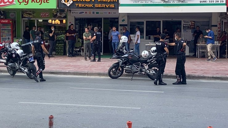 Havaya ateş eden şahıs polisi görünce kendini iş yerine kilitledi