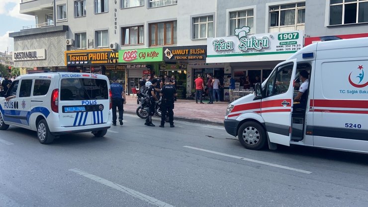 Havaya ateş eden şahıs polisi görünce kendini iş yerine kilitledi