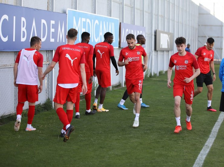 Sivasspor yarın topbaşı yapacak