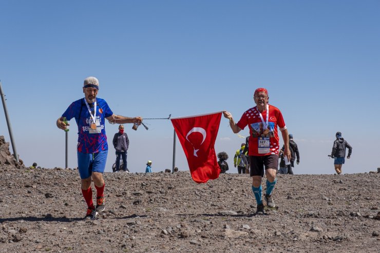 Erciyes Ultra Dağ Maratonu başladı