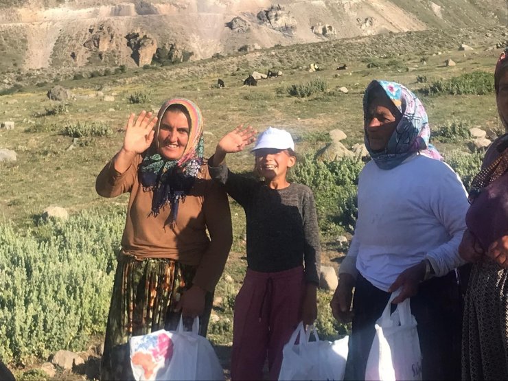 Sosyal medyadan valiye seslendi, sevinçleri görülmeye değerdi