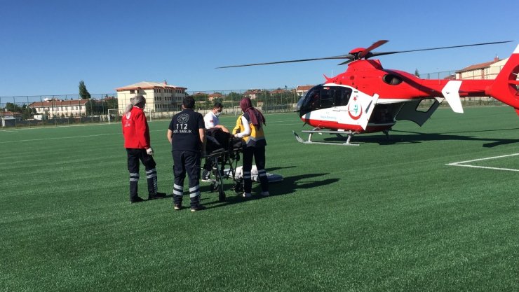 Konya’da beyin kanaması geçiren kadına hava ambulansı