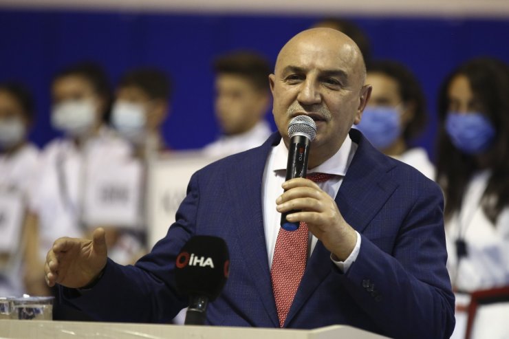 Zekeriya Tutar Yıldızlar Türkiye Taekwondo Şampiyonası başladı