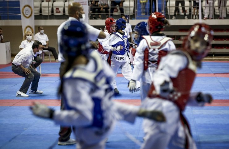 Zekeriya Tutar Yıldızlar Türkiye Taekwondo Şampiyonası başladı