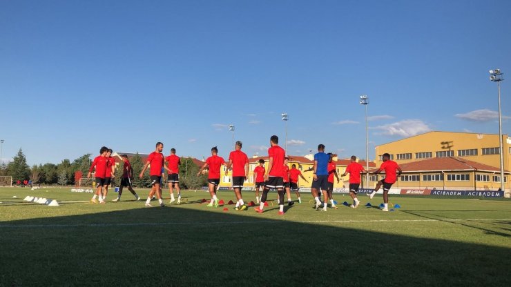 Kayserispor’da sezon hazırlıkları sürüyor