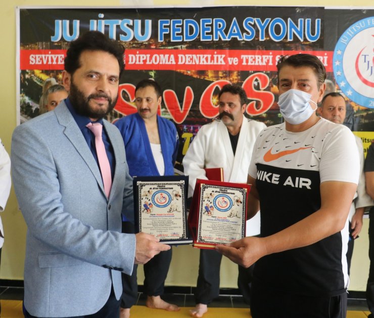 Ju Jitsu Federasyonu’ndan İHA’ya teşekkür plaketi