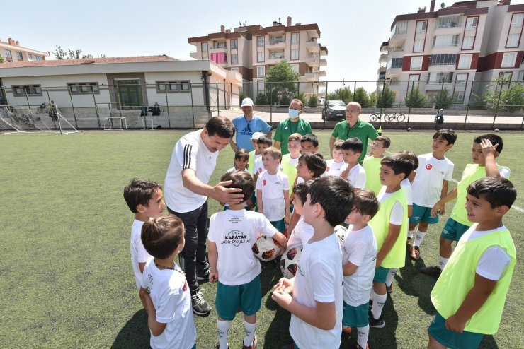 Karatay Yaz Spor Okulları eğitimleri devam ediyor