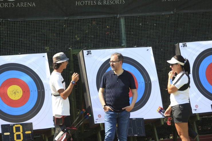 Bakan Kasapoğlu’ndan Tokyo 2020’ye hazırlanan milli sporculara destek ziyareti