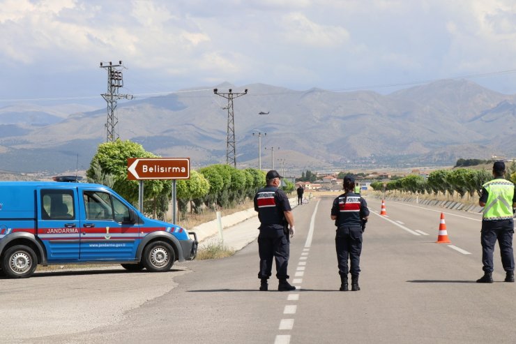 Aksaray Jandarma hem denetledi, hem de bilgilendirdi