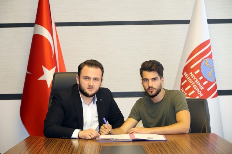 Nevşehir Belediyespor, Umut Kezgin’i transfer etti